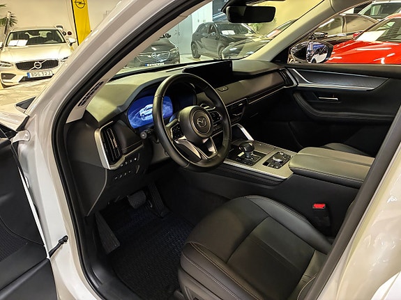 Mazda CX-60 10 of 17