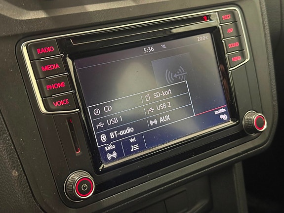 Volkswagen e-Caddy Maxi 16 of 23