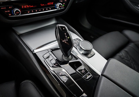 BMW 530e 18 of 28