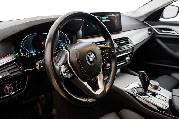 BMW 530e 13 of 28