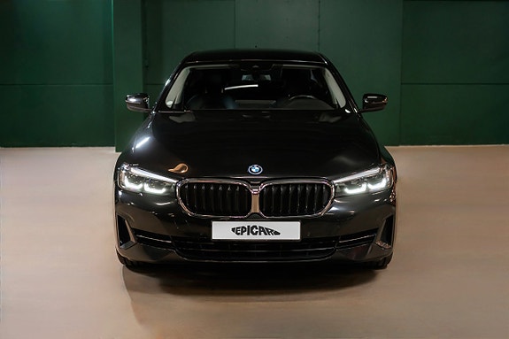BMW 530e 5 of 28