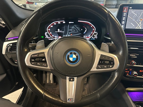 BMW 530e 11 of 22
