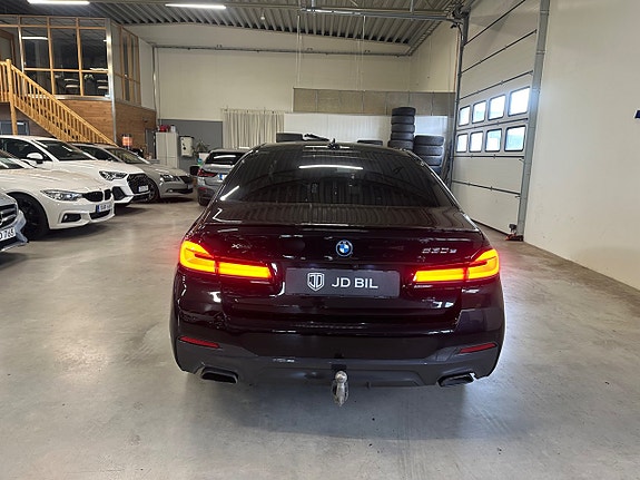 BMW 530e 7 of 22