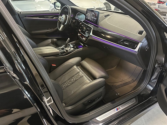 BMW 530e 21 of 22