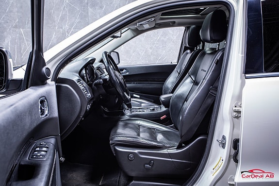 Dodge Durango 10 of 25