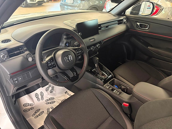Honda HR-V 5 of 19