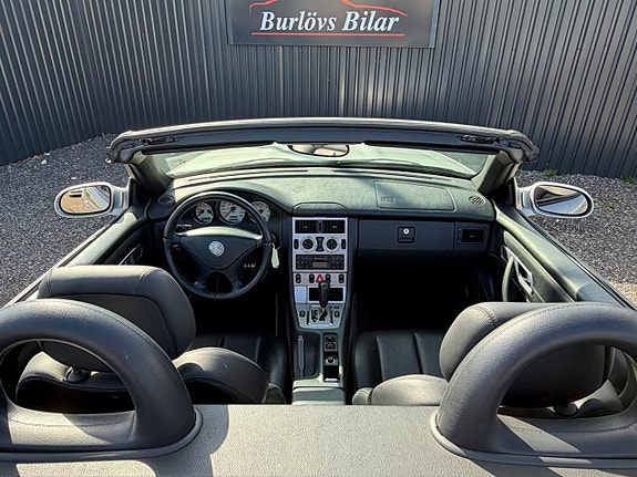 Mercedes-Benz SLK230 9 of 9