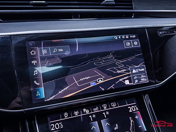 Audi A8 26 of 30