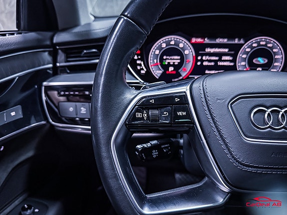 Audi A8 22 of 30