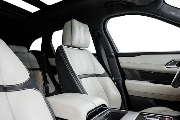 Land Rover Range Rover Velar 27 of 30