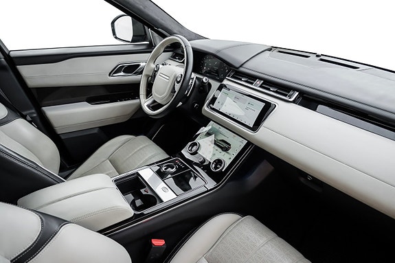 Land Rover Range Rover Velar 23 of 30