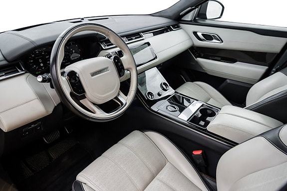 Land Rover Range Rover Velar 11 of 30