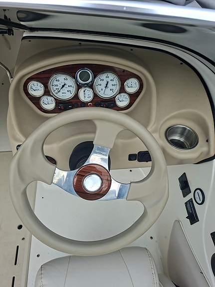 Glastron 185 GT-07 5 of 6