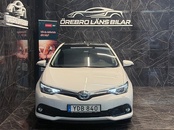 Toyota Auris 11 of 23