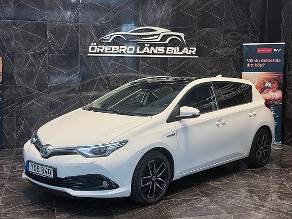 Toyota Auris 4 of 23