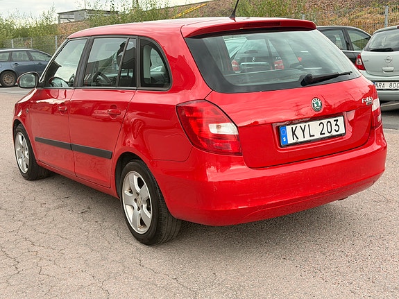 Skoda Fabia 3 of 7