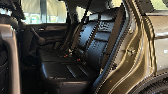 Honda CR-V 18 of 21