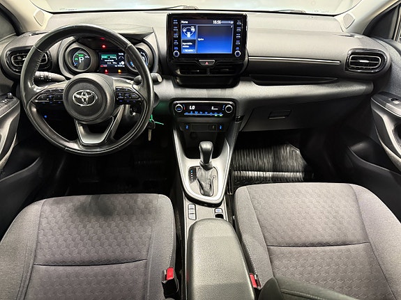 Toyota Yaris 11 of 19