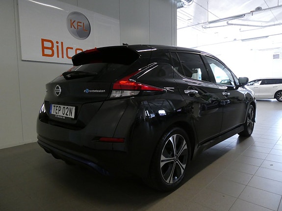 Nissan Leaf 8 of 22