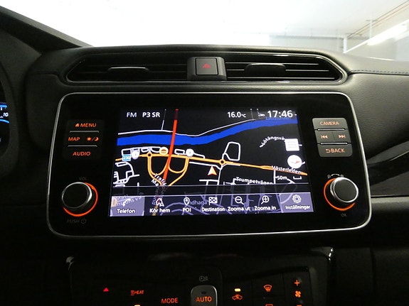Nissan Leaf 21 of 22