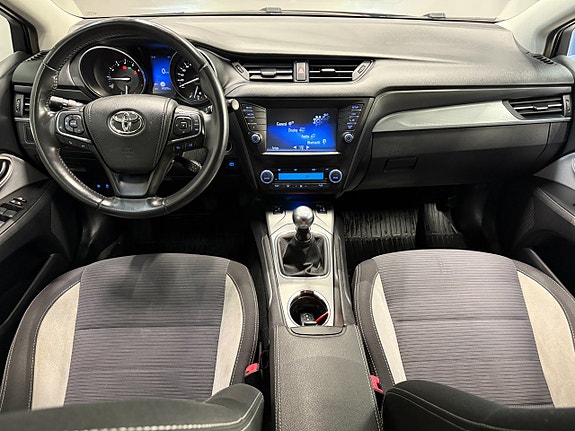Toyota Avensis 13 of 20