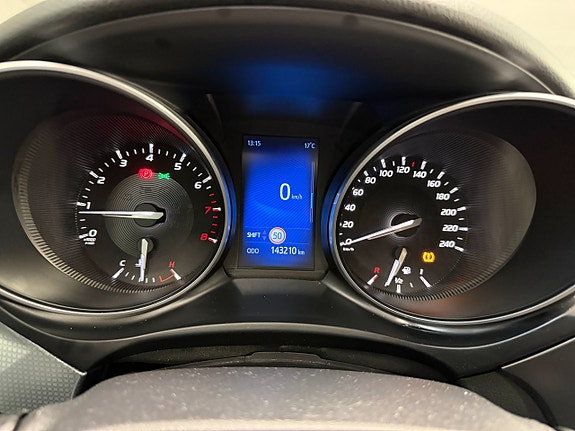 Toyota Avensis 17 of 20