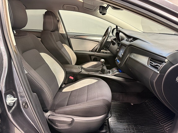 Toyota Avensis 10 of 20