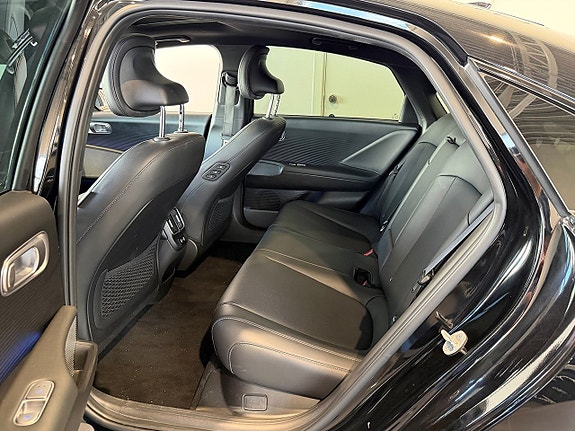 Hyundai Ioniq 6 11 of 19