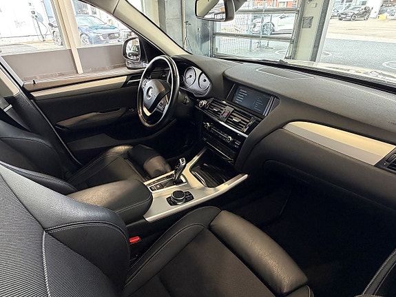 BMW X3 13 of 22