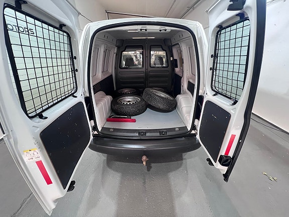 Volkswagen Caddy 14 of 21