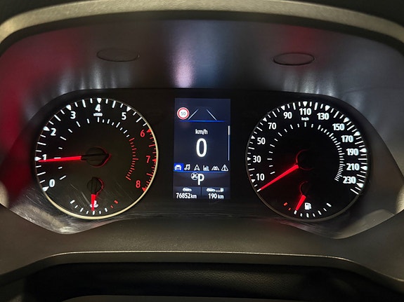 Renault Captur 20 of 25