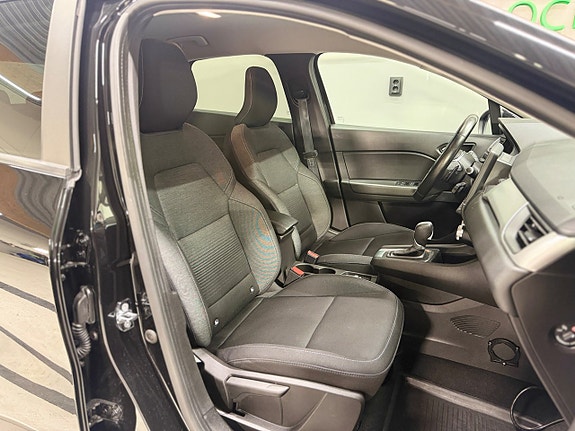 Renault Captur 11 of 25
