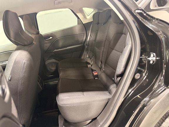 Renault Captur 12 of 25