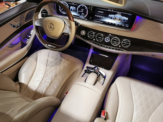 Mercedes-Benz S350 15 of 22