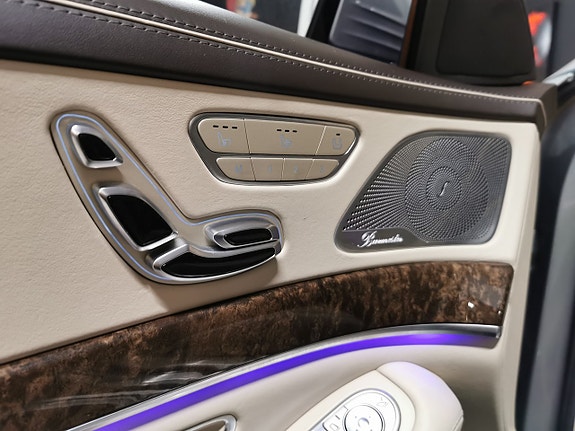 Mercedes-Benz S350 8 of 22