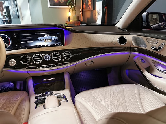 Mercedes-Benz S350 18 of 22