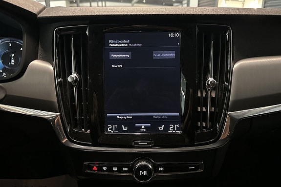 Volvo V90 15 of 23