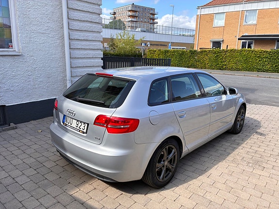 Audi A3 9 of 23