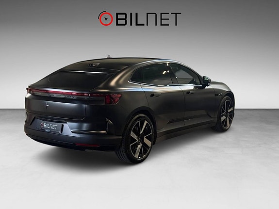 Polestar 4 2 of 25
