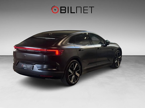 Polestar 4 6 of 25