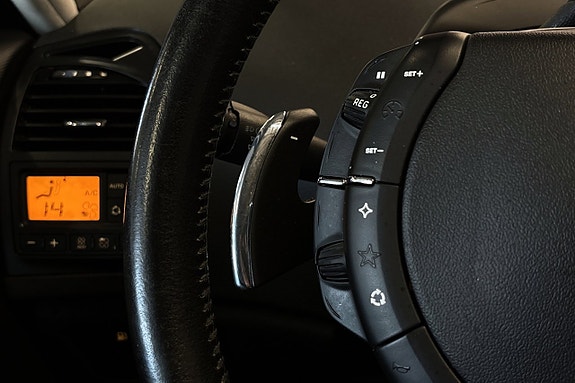 Citroen C4 Picasso 23 of 27