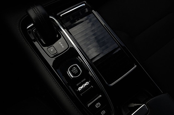 Volvo V60 26 of 30
