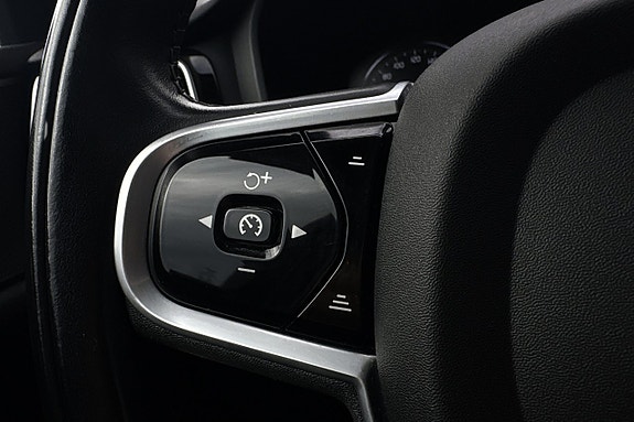 Volvo V60 19 of 30