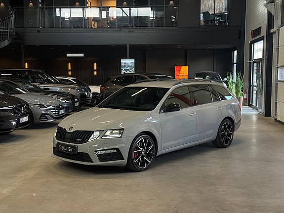 Skoda Octavia RS 12 of 19