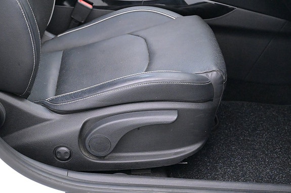 Kia Ceed 14 of 27