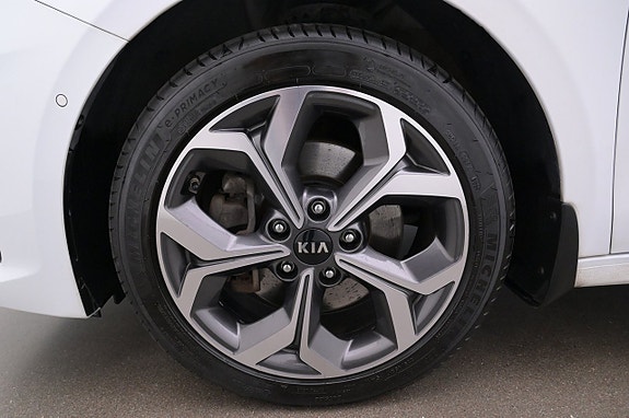 Kia Ceed 27 of 27