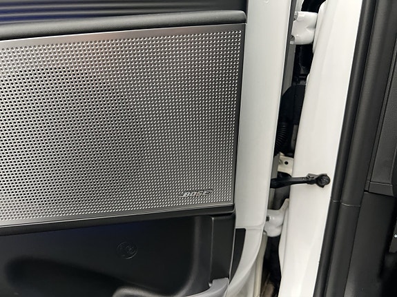 Hyundai Ioniq 6 18 of 30