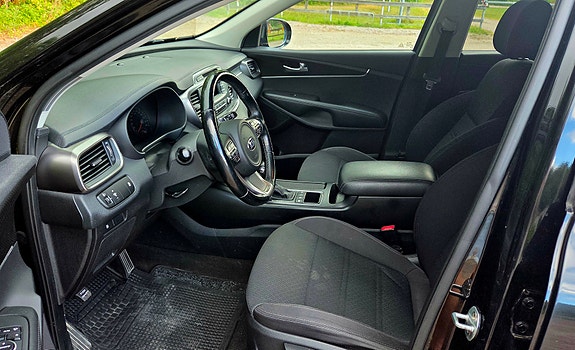 Kia Sorento 7 of 10