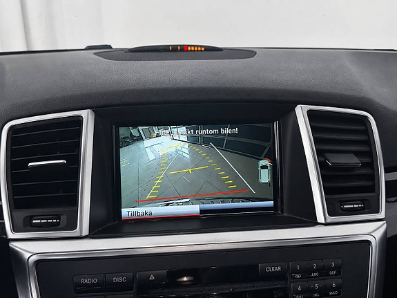 Mercedes-Benz ML350 13 of 19