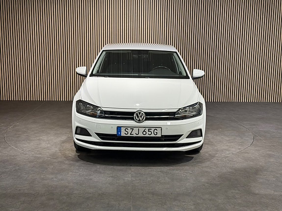 Volkswagen Polo 9 of 23